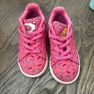 adidas Kids Pink Sprinkle Sneakers slimpsons size 7 toddler EUC